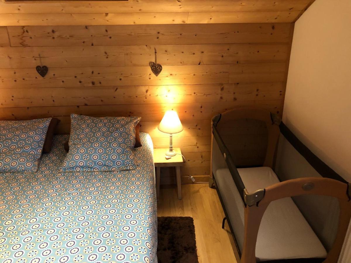 Au Coeur Des Alpes Bed & Breakfast Marignier Eksteriør bilde