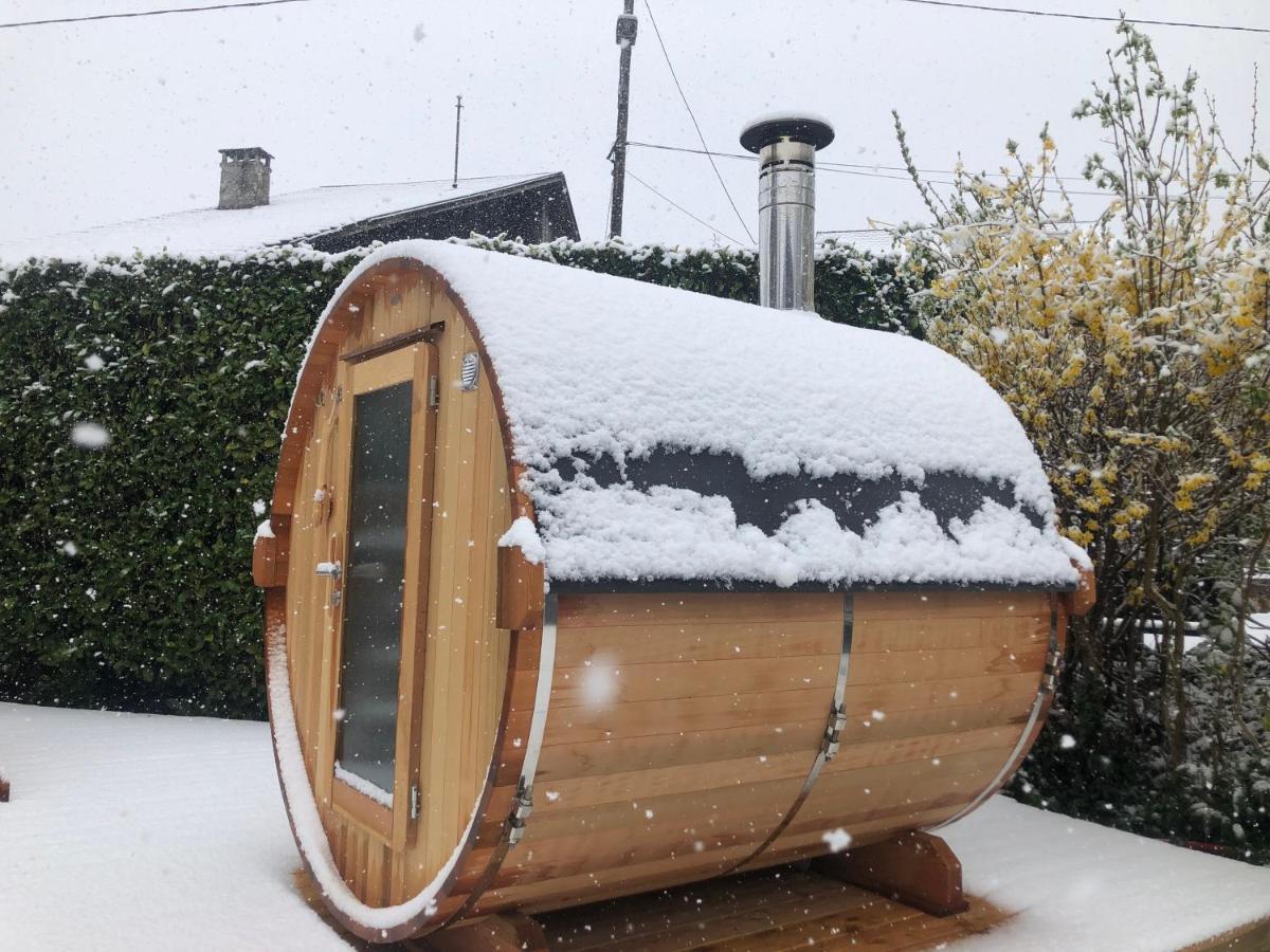 Au Coeur Des Alpes Bed & Breakfast Marignier Eksteriør bilde